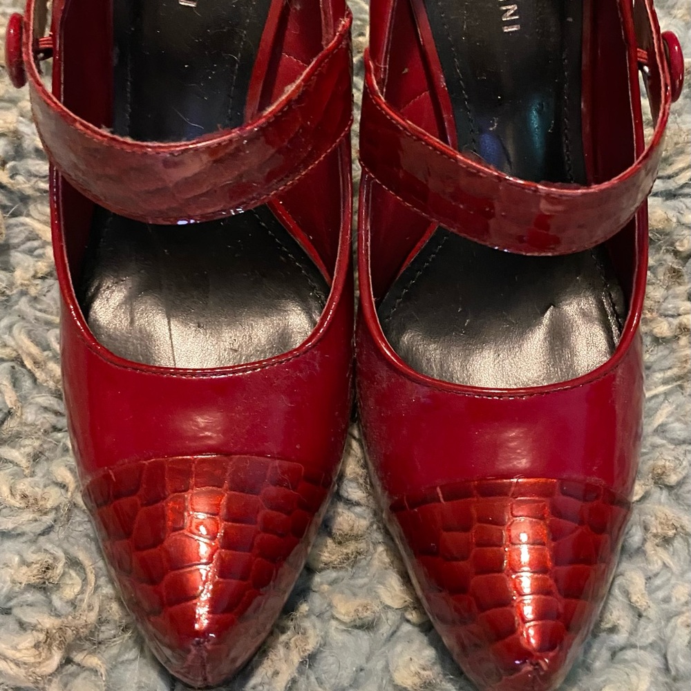 Gianni’s Bibi Sexy Red Stilettos size 10
